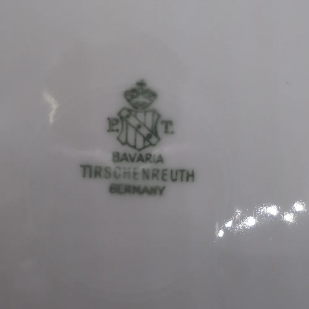 Art Deco Pink and Gold Tea Set - Picture 6 of 7